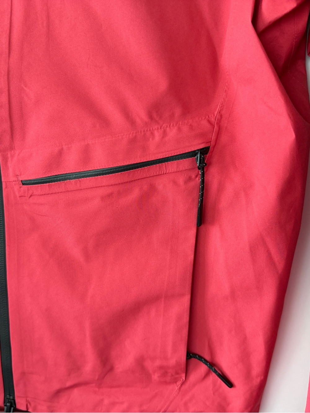 Peak Performance Commuter Gore-Tex Paclite Shell Jacket - Picture 3 of 9